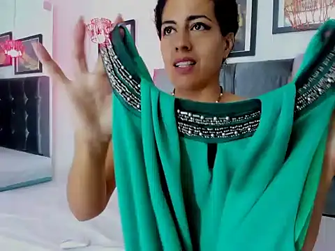 Snapshot of Janaki_devi chatting on December 1, 2025, 12:17 pm Janaki devi online show from December 1, 2025, 12:17 pm