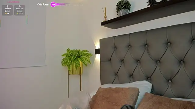 keniaa28  online show from February 14, 2026, 1:11 pm