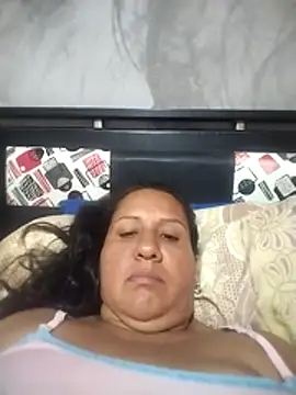 Snapshot of NenaCarters chatting on December 3, 2025, 9:31 am NenaCarters online show from December 3, 2025, 9:31 am