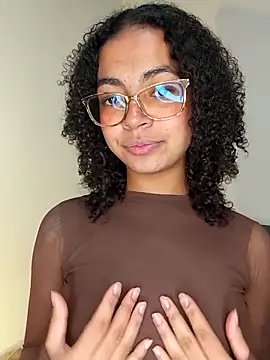   VioletaHeaven   online show from February 6, 2026, 11:06 am