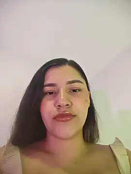 Julia-Blair online show from March 4, 2026, 4:59 pm