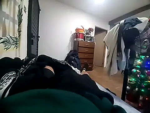 Snapshot of LoveTJ664 chatting on December 15, 2025, 12:49 am LoveTJ664 online show from December 15, 2025, 12:49 am