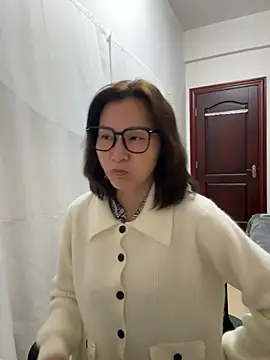 A-ZJunn online show from March 9, 2026, 1:03 pm