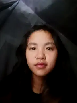 Pretty-haert online show from December 17, 2025, 9:20 pm