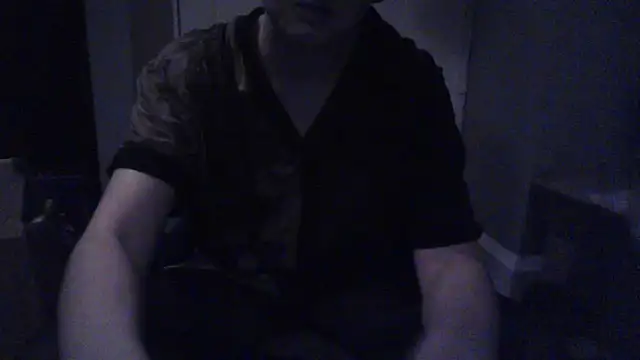 Snapshot of Amy01112 chatting on December 14, 2025, 11:32 pm Amy01112 online show from December 14, 2025, 11:32 pm