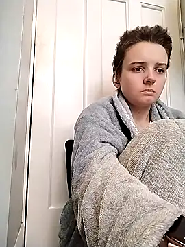 Amy01112 online show from February 24, 2026, 1:45 pm