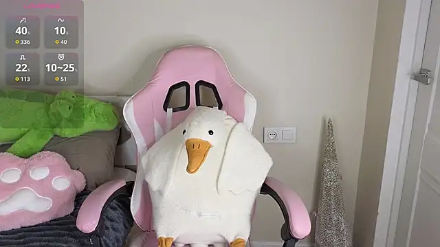 mimiicherry online show from February 14, 2026, 3:18 am