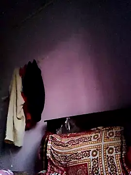 Snapshot of its_me_anjuu chatting on March 4, 2026, 1:08 pm its me anjuu online show from March 4, 2026, 1:08 pm