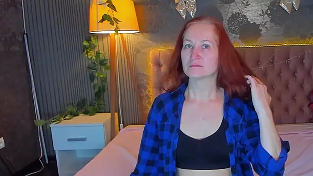 JasmineeSky online show from January 14, 2026, 2:09 pm