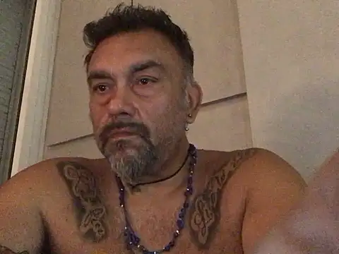 Snapshot of luca78re chatting on July 21, 2026, 11:39 pm luca78re online show from July 21, 2026, 11:39 pm