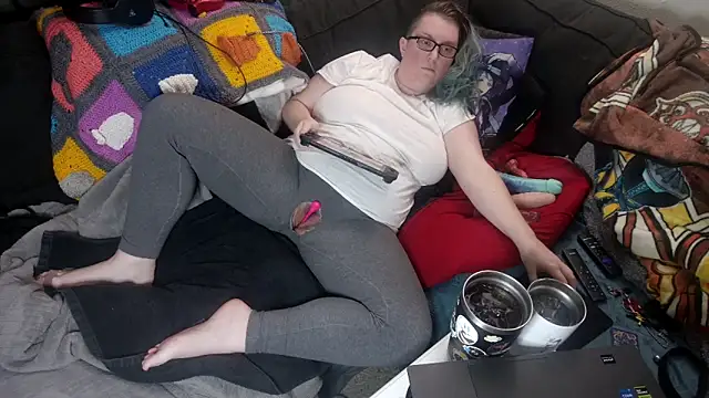 SugarTsunami online show from April 19, 2026, 1:39 am