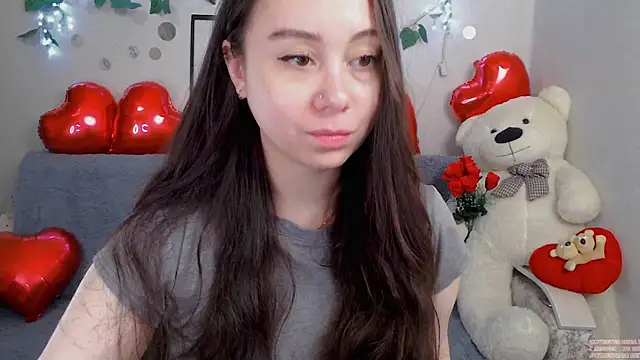 Snapshot of AlinaEleven chatting on May 24, 2026, 11:15 pm AlinaEleven online show from May 24, 2026, 11:15 pm