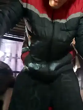 PatrickS25 online show from December 22, 2025, 5:24 pm