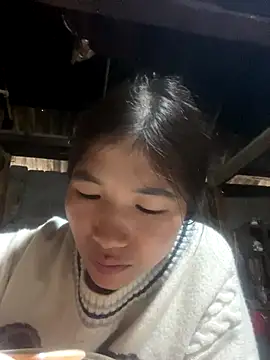 AmmyZii online show from December 23, 2025, 9:19 am