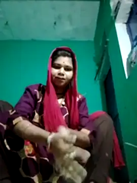 Big hot44 online show from December 18, 2025, 1:00 am