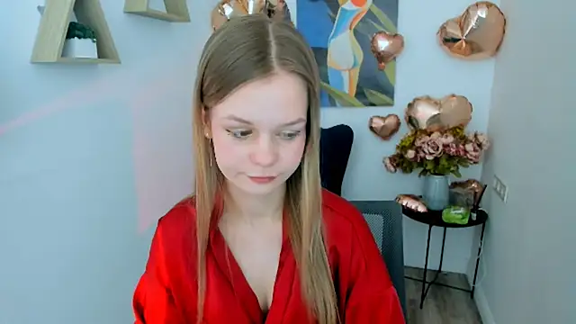 MidnighteAura online show from February 20, 2026, 6:26 am