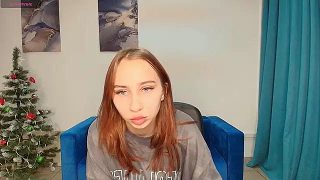 Snapshot of MilagrosWind chatting on December 2, 2025, 6:59 am MilagrosWind online show from December 2, 2025, 6:59 am