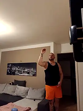 Chiemsee610 online show from April 13, 2026, 6:34 pm