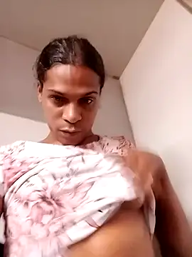 Snapshot of IndianCocoCandy chatting on March 6, 2026, 10:10 am IndianCocoCandy online show from March 6, 2026, 10:10 am