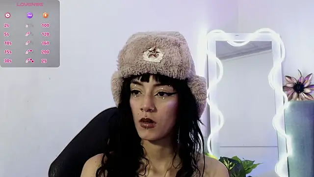 CHEERRY TAY1 online show from March 31, 2026, 7:16 pm