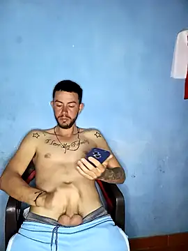 Snapshot of 30_GLADIADOR chatting on December 2, 2025, 6:37 am 30 GLADIADOR online show from December 2, 2025, 6:37 am