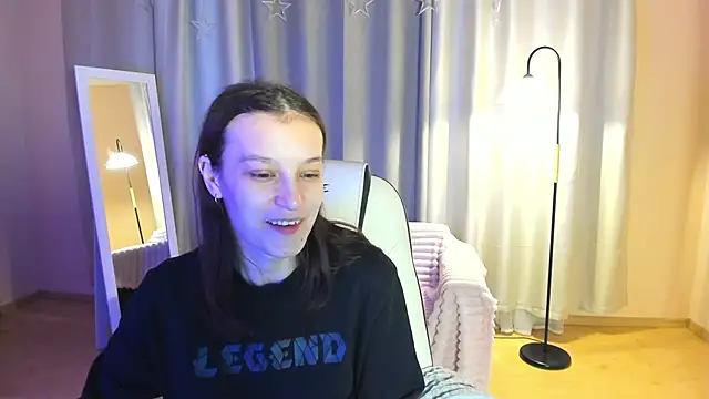 KrisDoeil online show from February 3, 2026, 2:10 am