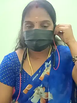 Tamil Pallavi online show from March 4, 2026, 6:15 pm