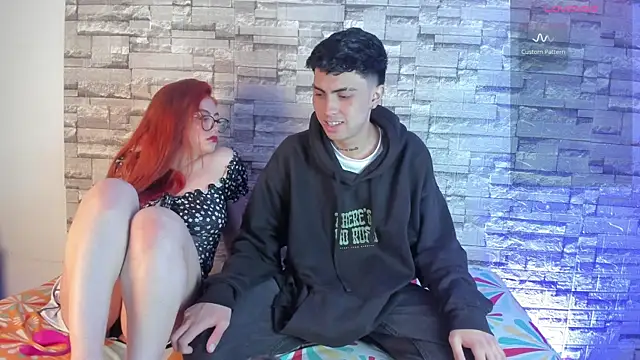 Snapshot of Cherry_Blaze_ chatting on December 15, 2025, 1:22 am Cherry Blaze online show from December 15, 2025, 1:22 am