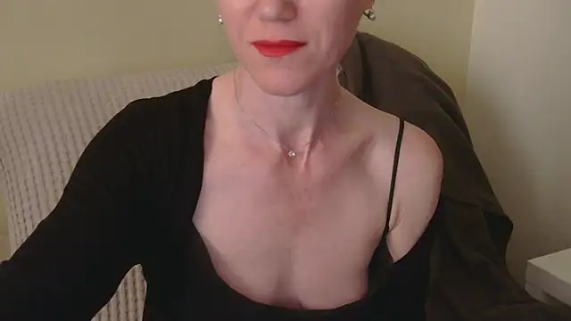 AuroraAG online show from April 22, 2026, 9:49 am