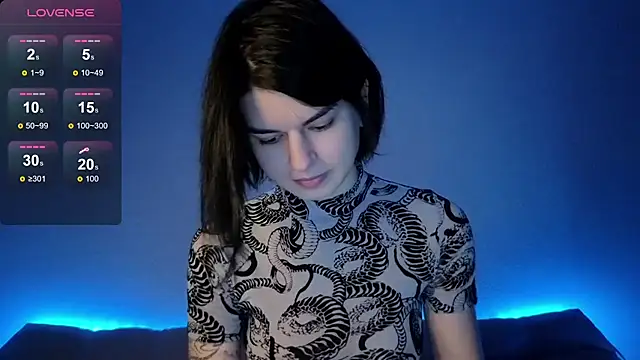 lololozhechka online show from December 19, 2025, 7:27 pm