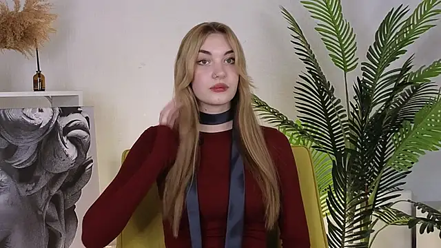 Snapshot of KarmaDowless chatting on December 2, 2025, 4:09 pm KarmaDowless online show from December 2, 2025, 4:09 pm