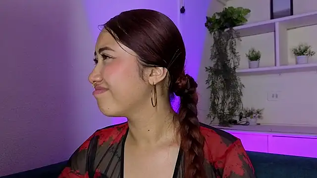 Saelivrae online show from March 31, 2026, 7:27 pm