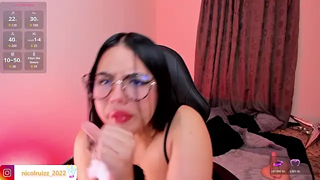 Nicolle Ruizz online show from March 19, 2026, 10:37 am