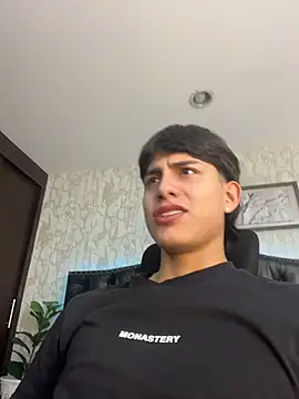 Snapshot of Lander_Cruz chatting on February 9, 2026, 8:29 pm Lander Cruz online show from February 9, 2026, 8:29 pm