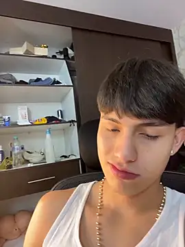 Snapshot of Lander_Cruz chatting on February 21, 2026, 7:05 pm Lander Cruz online show from February 21, 2026, 7:05 pm