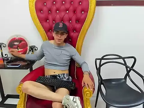 Snapshot of jason_gray69 chatting on December 2, 2025, 2:08 pm jason gray69 online show from December 2, 2025, 2:08 pm