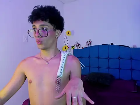 Snapshot of BlakeNoir_ chatting on March 2, 2026, 5:08 am BlakeNoir online show from March 2, 2026, 5:08 am