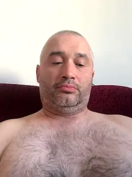 Olomoucak1982 online show from May 3, 2026, 3:59 pm