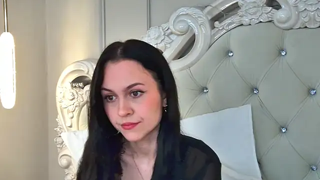 MonicaMercer online show from March 18, 2026, 7:22 am