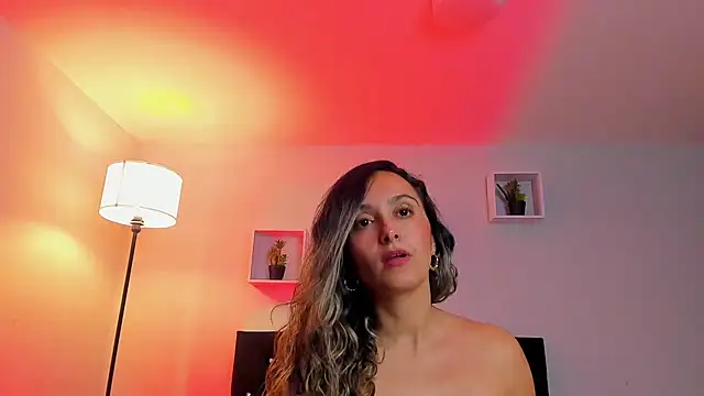 Snapshot of Victoria_Rose_ chatting on June 14, 2026, 2:24 am Victoria Rose online show from June 14, 2026, 2:24 am