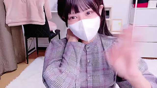 Snapshot of mirei_ch chatting on December 4, 2025, 3:11 pm mirei ch online show from December 4, 2025, 3:11 pm