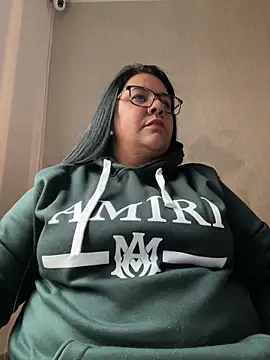 Carameloswing1 online show from February 9, 2026, 4:16 pm