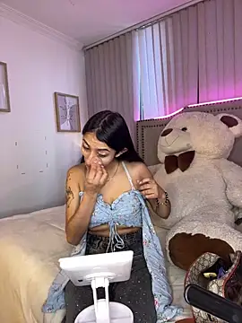 lya  brown online show from March 25, 2026, 11:31 am