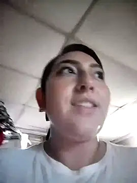 Valeria montana  online show from January 8, 2026, 11:00 pm