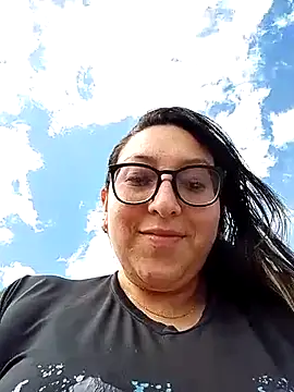 Valeria montana  online show from January 17, 2026, 2:42 pm