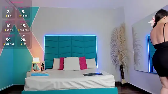  victoria collins  online show from February 11, 2026, 7:58 pm