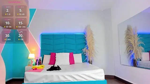  victoria collins  online show from February 23, 2026, 7:25 pm