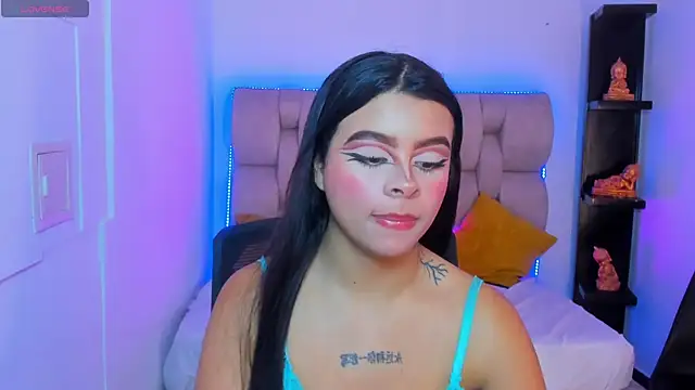 Snapshot of DakottaHilton chatting on December 4, 2025, 9:58 pm DakottaHilton online show from December 4, 2025, 9:58 pm