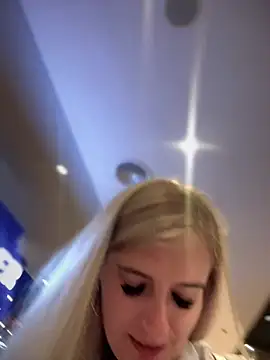 Snapshot of Betsy chatting on December 23, 2024, 2:39 pm Betsy online show from December 23, 2024, 2:39 pm