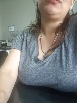 misty girl93 online show from December 3, 2025, 12:48 pm